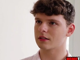 他完全不知道继兄对他有想法 hot korean well-pleased porn