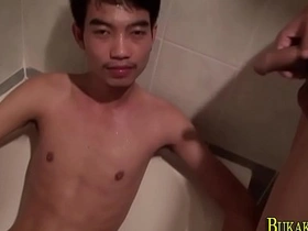 亚洲人颜射尿尿 asian boy gay hot dealings videos