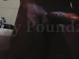 真实继子床上打飞机被当场抓获！ gay porn asian suit