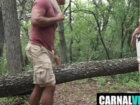 屋檐下第4章 夏日终曲 Dillon Stone, Logan Cross japan well-pleased porn sleep