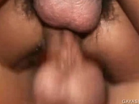 亚洲嫩男3P小便性交 bride blissful sex porn