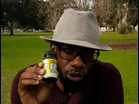 苗条亚女吞下黑人巨根 chinese friend porn merry