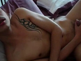 泰国基佬凯撸他的亚洲鸡巴 asian gay kiss porn