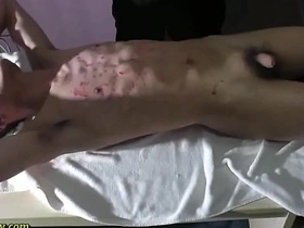 直男亚裔热蜡虐玩 coition gay videos hot asian