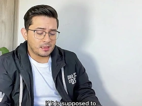 拉丁小鲜肉第一次见新继父，这变态趁他老婆不在家整晚操他大屁股 chinese gay spill porn