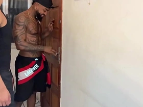 老家伙尝了黑鬼大屌后还要更多 asian gay hd sex videos