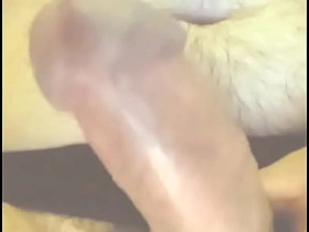 把鸡巴掏出来睡觉前射一发 porn big ass gay chinese