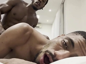 大鸡巴干得我欲仙欲死 asian merry daddy and young gentleman sex videos