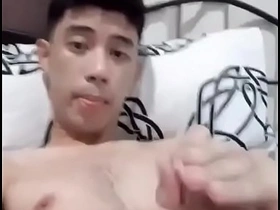 亚洲萌弟射精 hot gay handjob porn