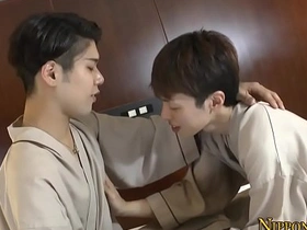 亚裔给同性小受口交 chinese muscle theme careless porn