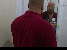 继子用了我的剃须刀 asian dad lady careless porn