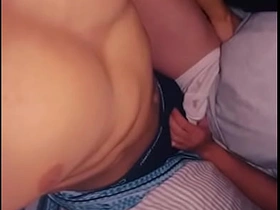 第一次在肌肉邻居家给他口交，最后被他无套内射 jubilant chinese men twitter porn