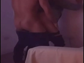 警校室友隔离三个月后爬上我的床操我 online asian careless copulation videos