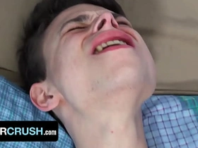 瘦弱少年奥斯汀·桑德斯被继兄无套内射 - BrotherCrush gay bdsm chinese porn