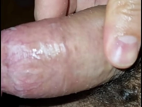 毛男软屌自发射精 鸡巴无人碰却喷精 gay japan uncensored porn