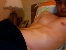 英俊亚裔男子打飞机 hot blithe kissing porn