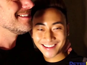 PETERFEVER亚裔Jeremy Vuitton被Hans Berlin无套内射 videos sexual congress gay asian