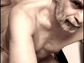 墨西哥卡车司机无套干我并在屁眼里射精 - 免费版 singapore army gay porn