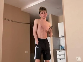 第一部 抓到朋友后狠狠操了他 asian bihari gay sex videos