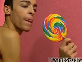 亚洲少年同志性爱视频《Dustin Cooper想尝尝鲜》 hot indain gay porn