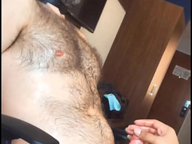 性感水獭男伊森III - 清晨挤奶V切片段/抢先看 cute korean gay porn