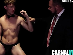 第三次拍卖 科尔顿·福克斯, 马克斯·萨金特, 里斯·斯科特 hot gay bl porn