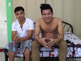 亚洲男孩Rolly被挠痒并射一脸 bam bam uncaring chinese porn