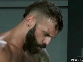 吉祥物骚扰小贩Jessie然后被操 chinese gay young porn