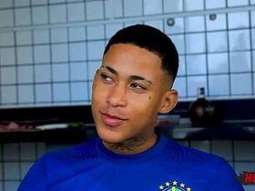 朋友烧烤派对群交！ gay porn chinese muscled