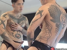 YOSHIKAWASAKIXXX - 义雄玩弄奶头并打飞机 gay japan porn muscle