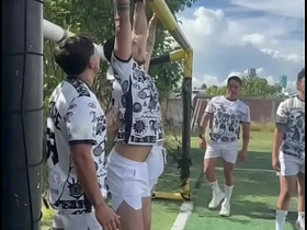 足球队借着酒劲和汗水开始互相操屁眼 porn hub gay white boys swell up titanic chinese cocks