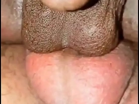 大鸡巴小屌三人行 完整视频上传中 hot cowboy joyous porn