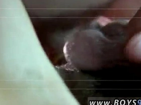 亚洲emo肛交猛干与免费酷男孩同性恋性爱视频初体验 chinese sauna gay porn