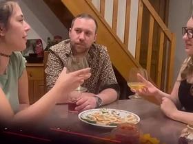 法国女装大佬调教记：双女王虐哭贱奴 chinese facefuck gay porn