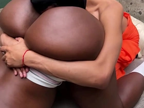 黑爹被锁起来狂操 第二部 gay group sex videos asian