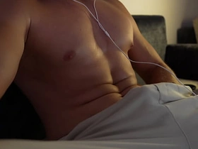 夜间放松按摩肉棒最终爆射 asian bodybuilder gay making love videos