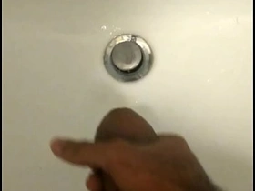 亚洲少年打飞机射精 muscle gay porn japan