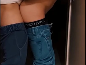 他趁我不备在厕所偷偷操我 asian pretty gay porn