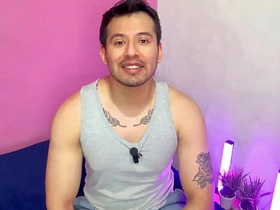 肌肉男搞上健身房搭档！无套狂操 还让他闻内裤 性爱实录 japanese gay porn baseball