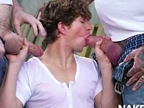 Greyson Myles和Eddie Patrick户外群交 korean deepfake gay porn