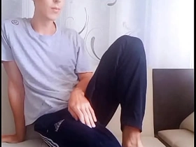 嫩仔销魂自慰 gay porn chinese new year