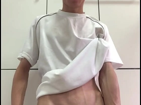 大屌哥炫耀勃起巨根 indonesia gay porn relations substantiate